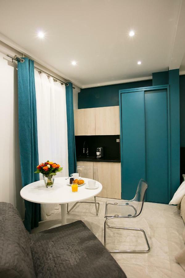 Louvois Paris